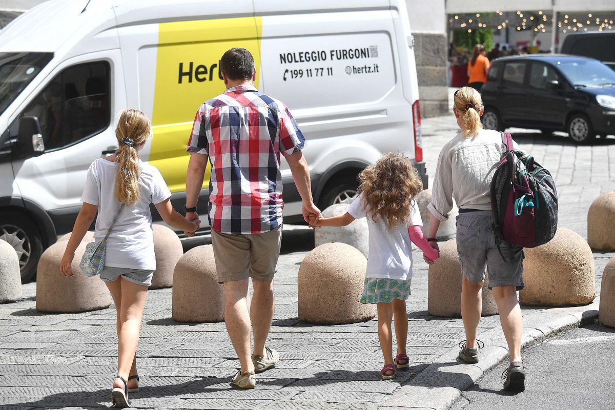 L’alleanza tra capitale e progressisti per abolire le famiglie «subalterne»