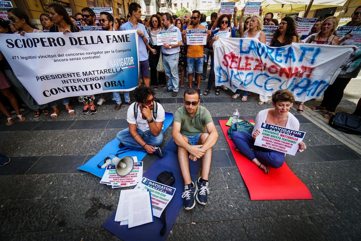 Reddito di cittadinanza. Un milione e mezzo di mancette. Ma quanti hanno lavoro? Zero