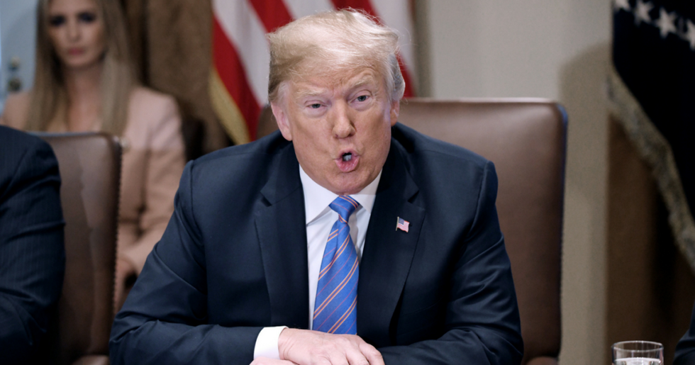 Trump Just Canceled 2019 Pay Raises for Federal Employees and His Reasoning Has the Internet Crying Foul