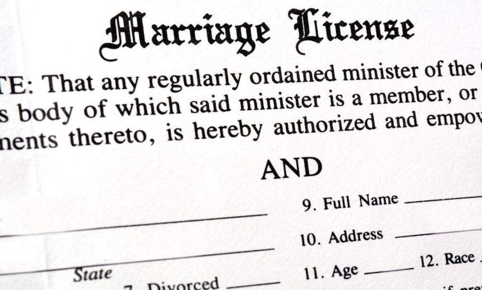 Kentucky Senate applies controversial "separate but equal" policy to marriage