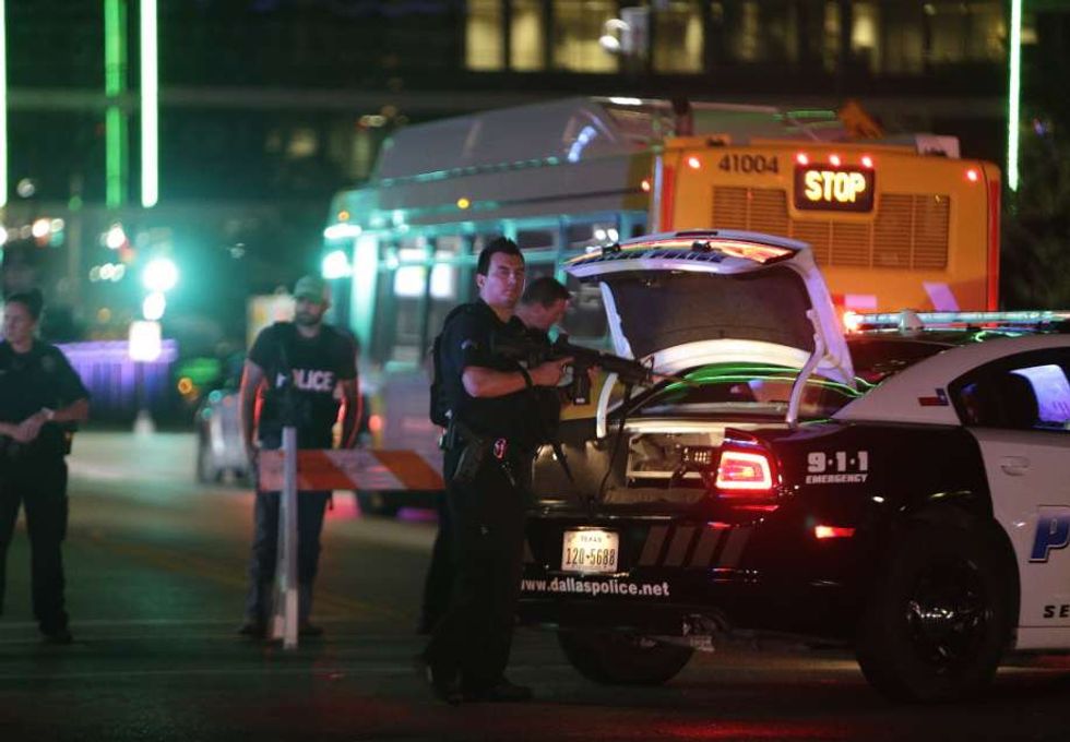 Eyewitness Live Video Captures Chaos, Terror of Dallas Shootings
