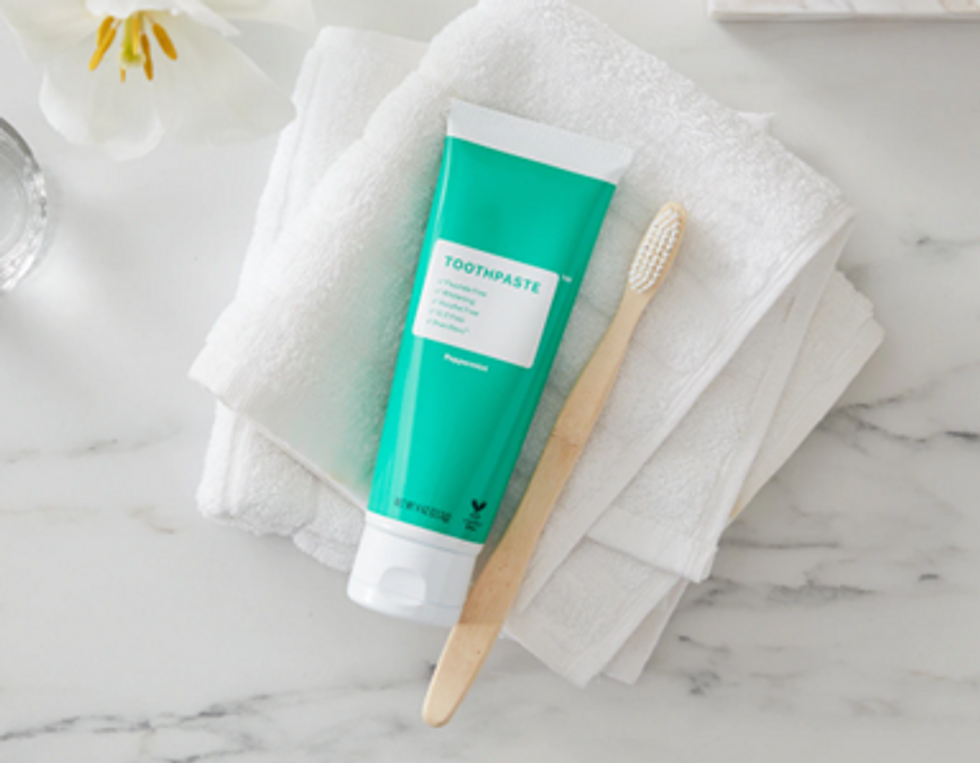 brandless fluoride free toothpaste