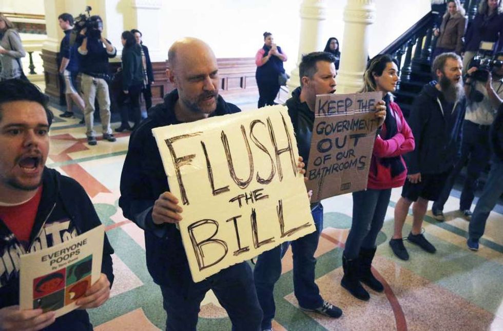 Texas Legislature Delivers Fatal Blow to "Bathroom Bill"
