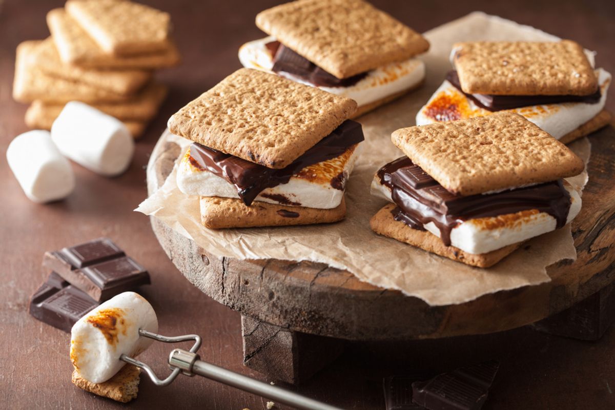 Make S’mores in Your Fireplace xoNecole