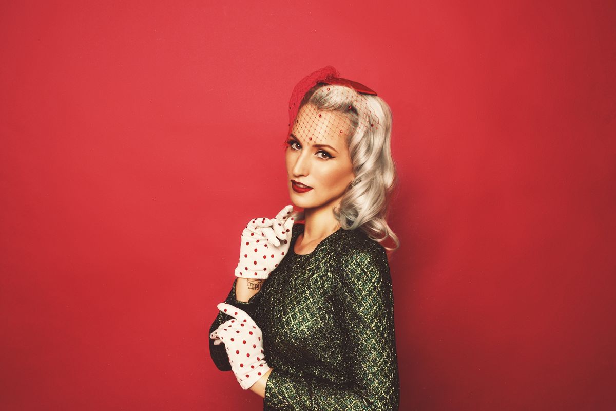 Ingrid Michaelson and Jason Mraz Release "Christmas Valentine"