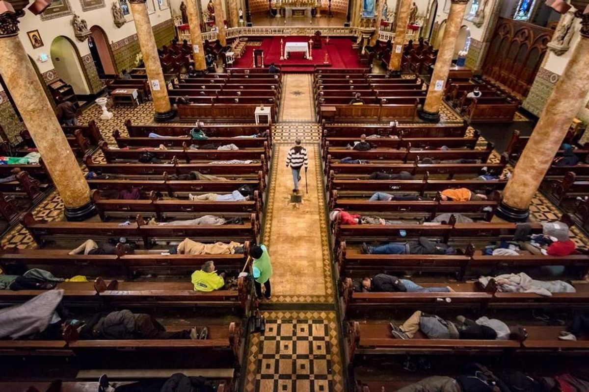 Every day this San Francisco Church provides the homeless with blankets and 'sacred sleep' in its pews - Upworthy