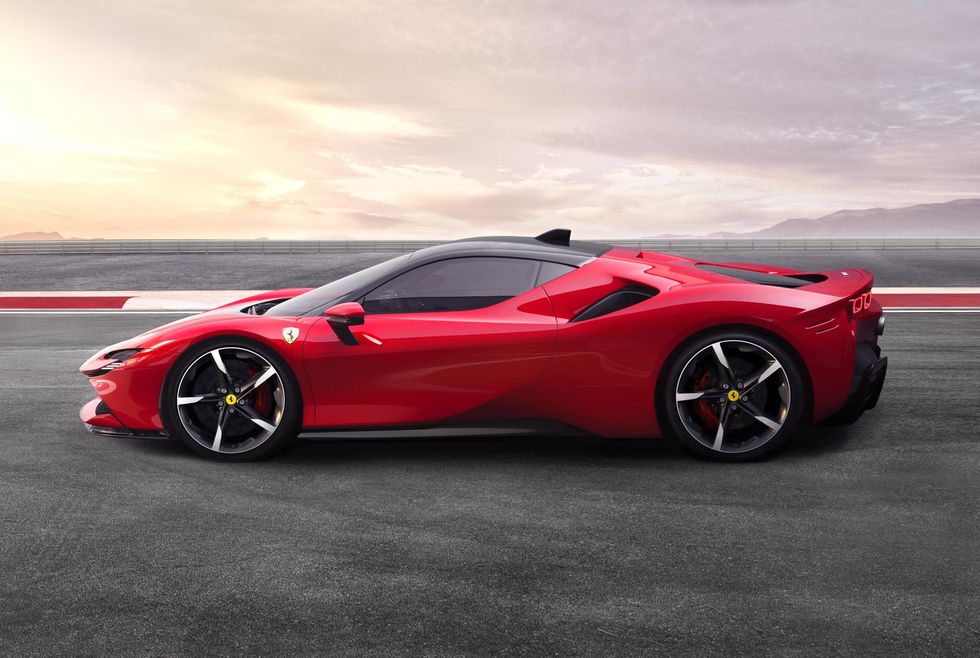 Ferrari SF90 Stradale hybrid