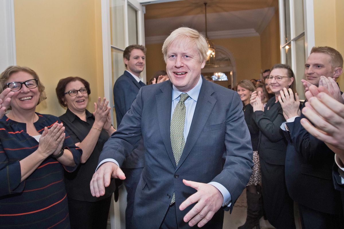 Johnson si gode la vittoria. Il 31 gennaio scatta il divorzio da Bruxelles