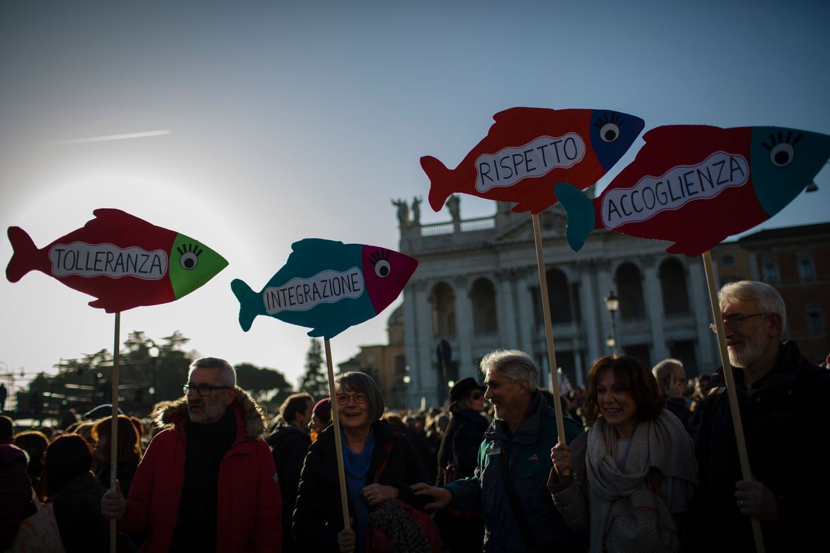 Le sardine hanno avuto un’idea: i porti aperti