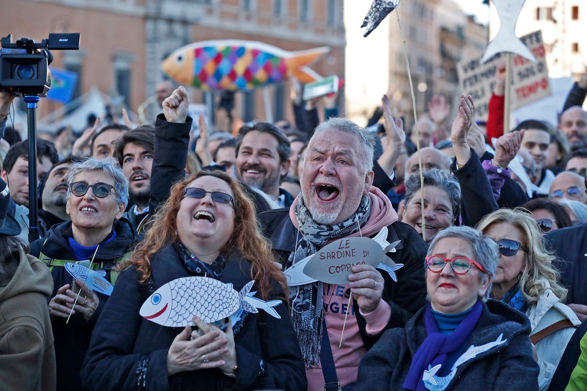 Come puzzano di vecchio le «giovani» sardine