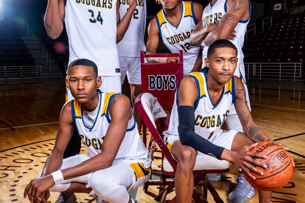 THE HUNTED:
Nimitz Has Big Line-Up; Big Expectations