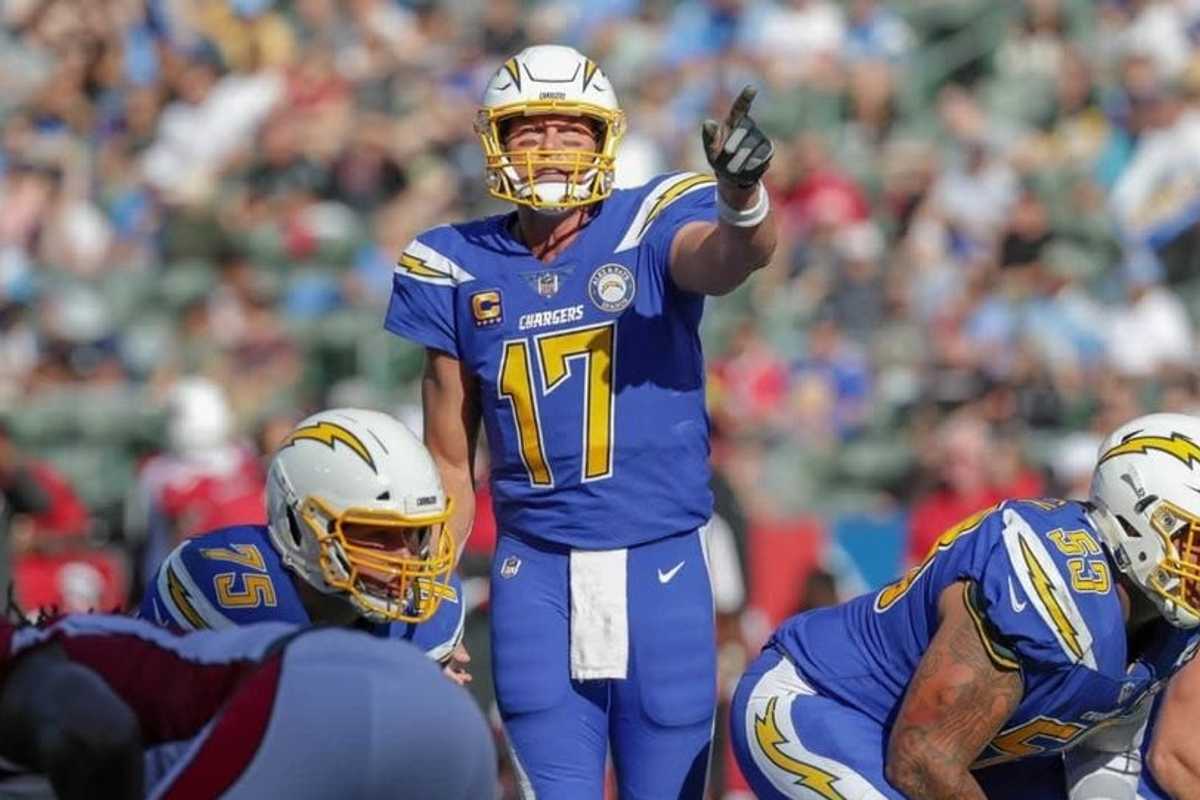 Week 16 working the waiver wire: Chase that championship