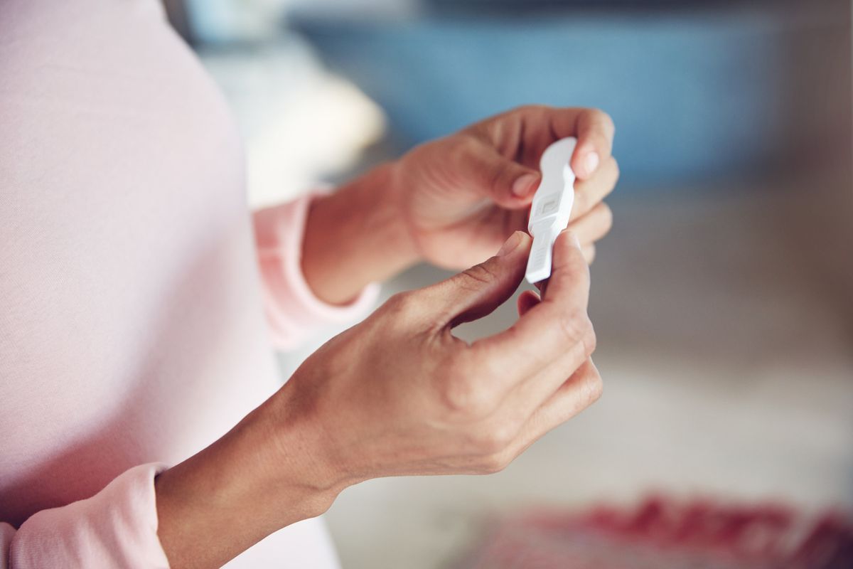 Donne, non credete a chi vi consiglia di abortire un figlio «per il suo bene»