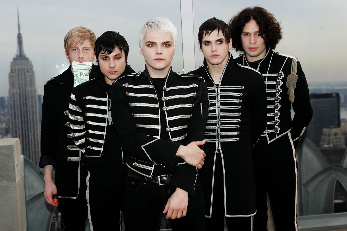 My Chemical Romance explodes at deafening N.J. reunion concert
