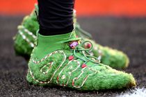obj grinch cleats