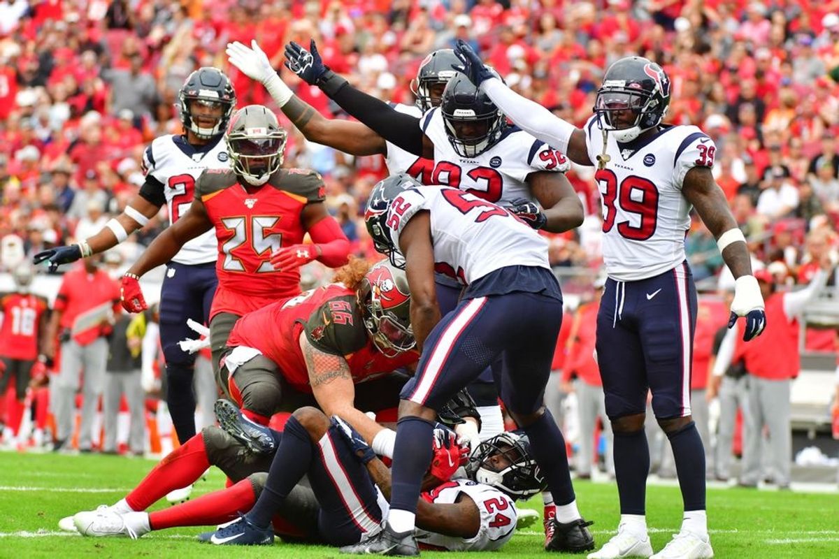 Texans are AFC South champs despite ugly win. Now what to do for Week 17?