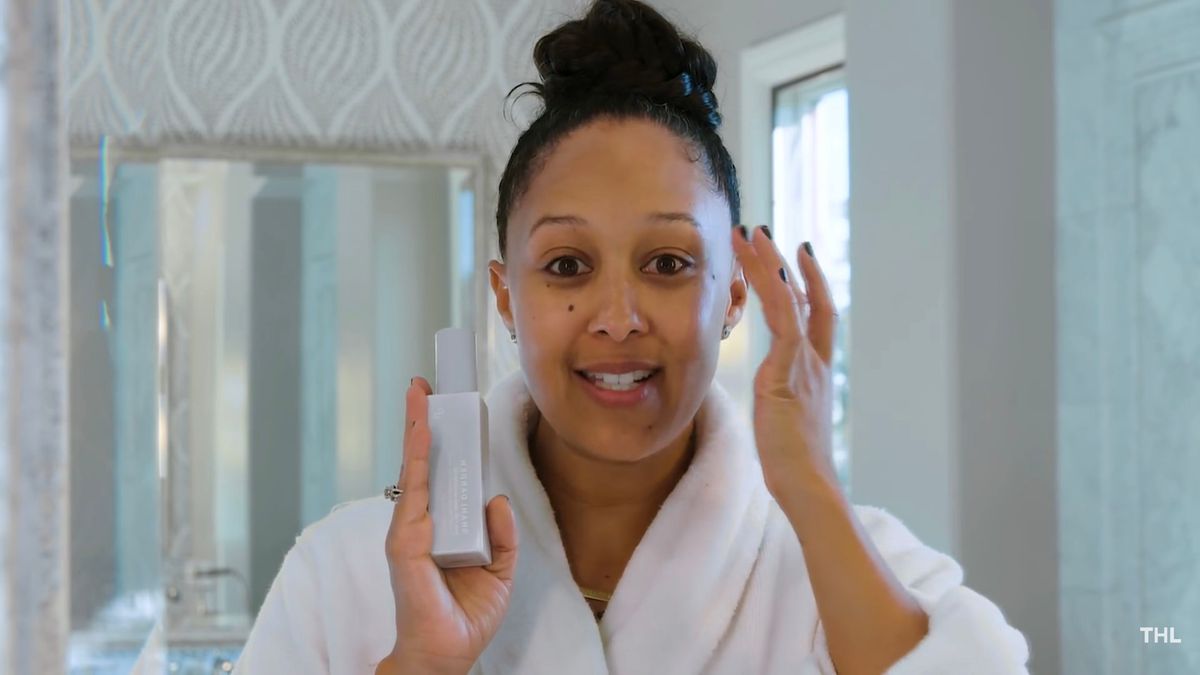 Shani Darden Daily OilFree Moisturizer xoNecole