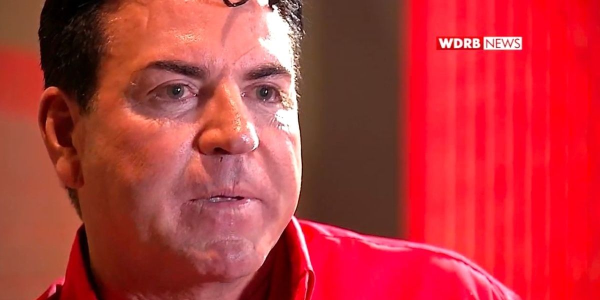 Ousted Papa John S Founder Blasts New Chief Pizza Quality After Eating