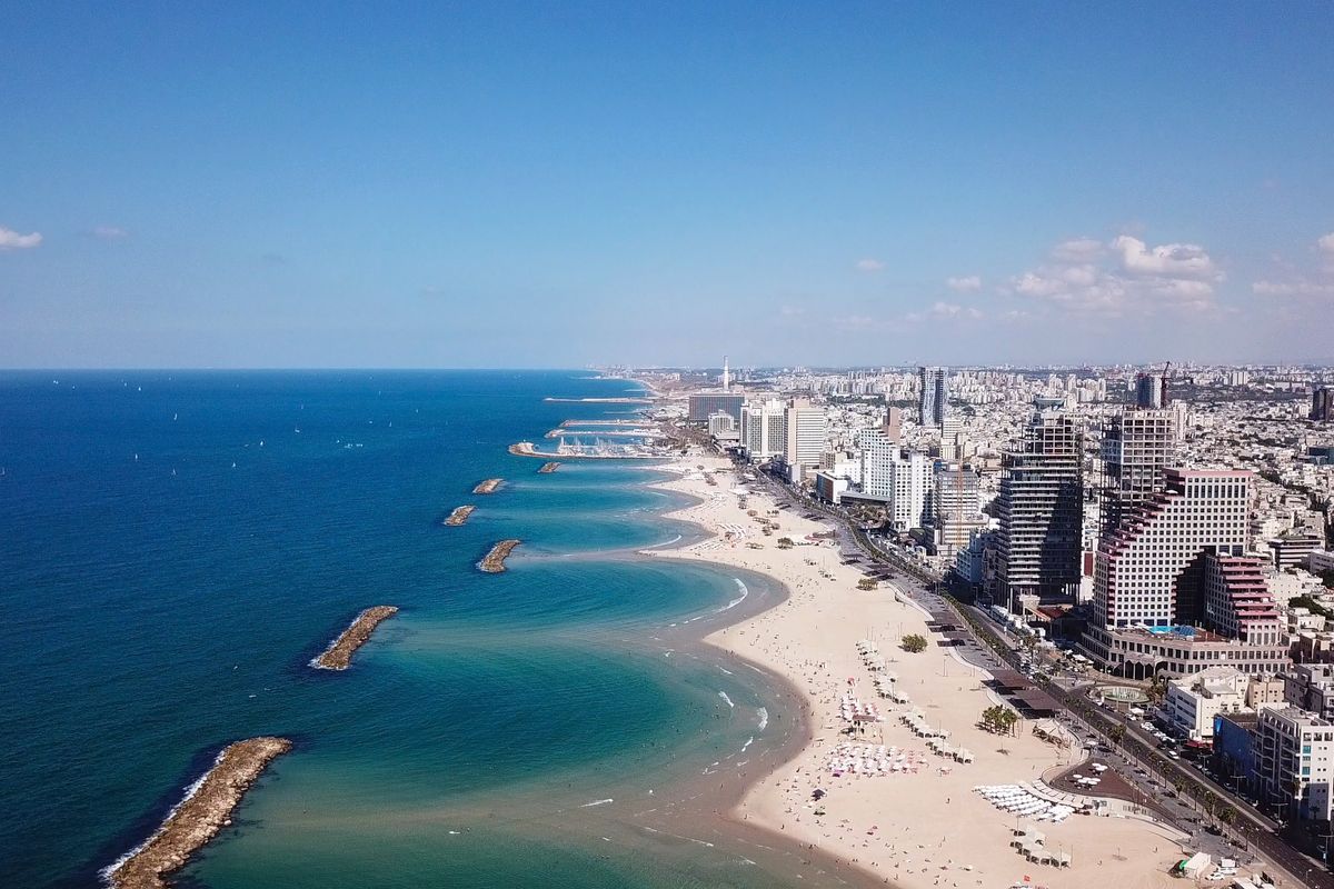 Tel Aviv capitale dell'arte e del risparmio: un weekend in città costa solo 300 euro