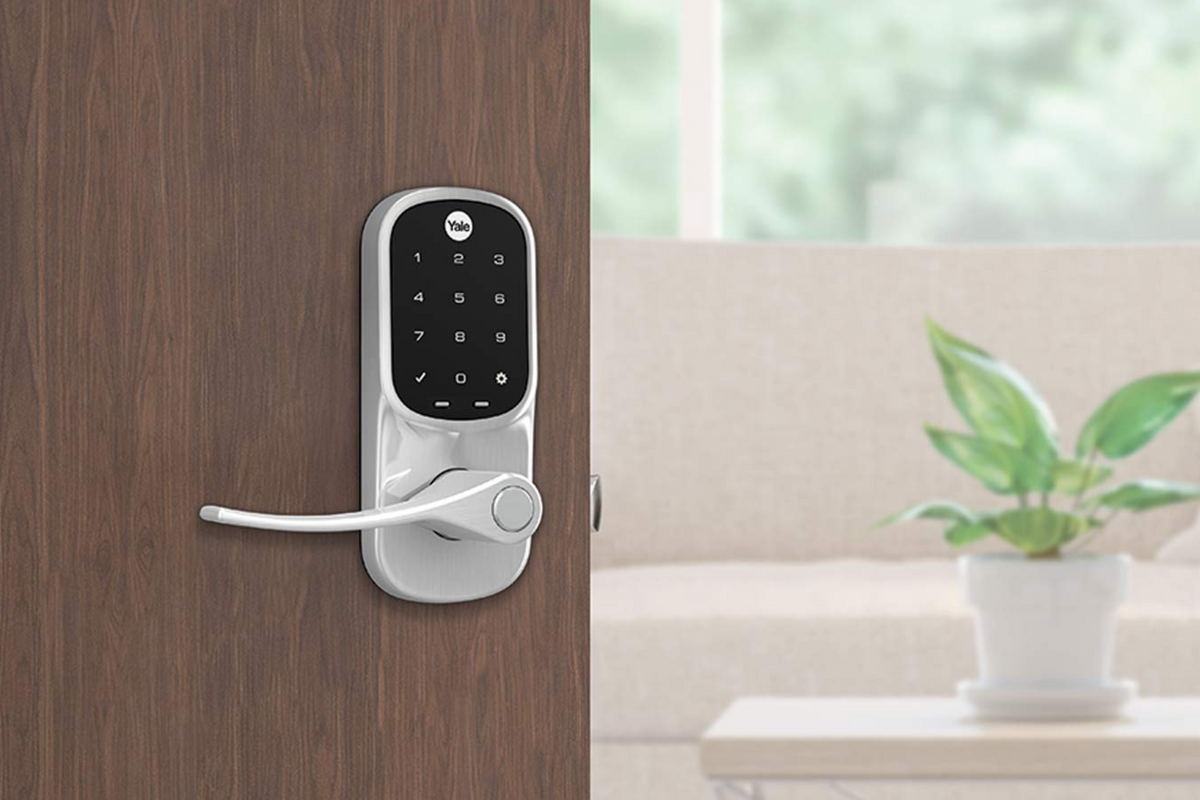 ​Yale Assure smart lever lock