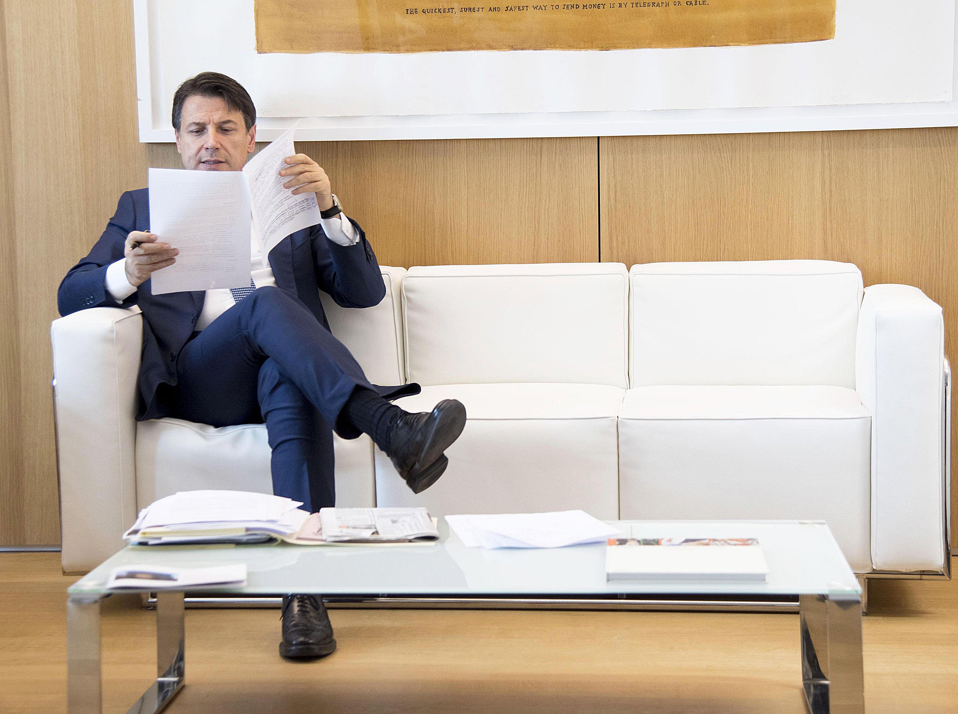 Conte inizia a cedere: in Aula il 2 dicembre