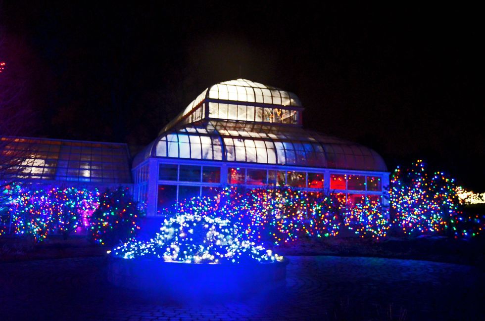 The Best Christmas Lights Displays In Ohio