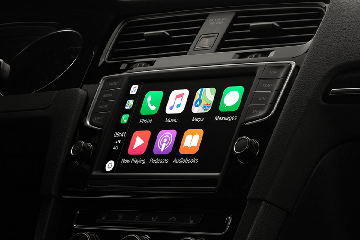 Photo of a car with Apple CarPlay