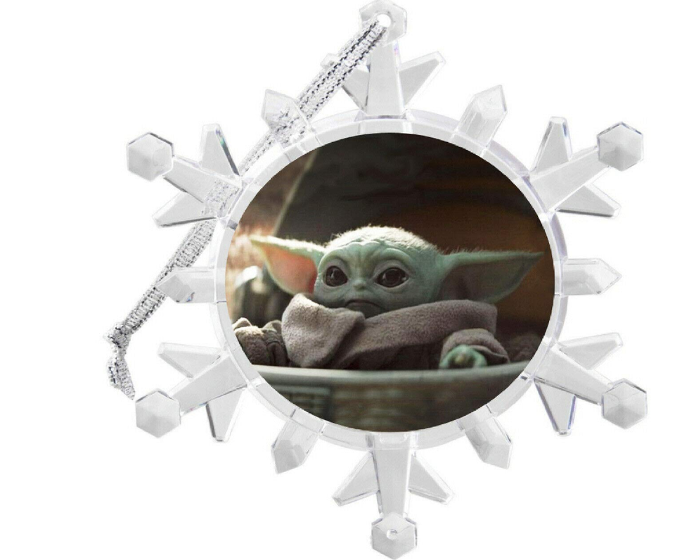 These 10 Baby Yoda Gifts, Buy For Your Loved Ones You Must