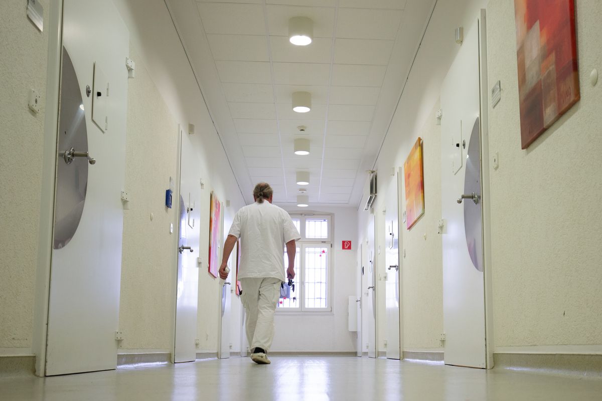 I nostri ospedali senza medici né infermieri