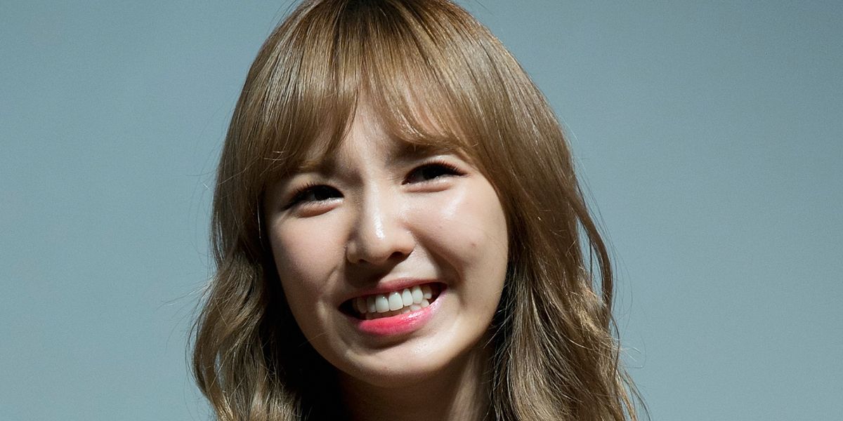 Red Velvet S Wendy Hospitalized After Breaking Multiple Bones In Serious Stage Accident Paper