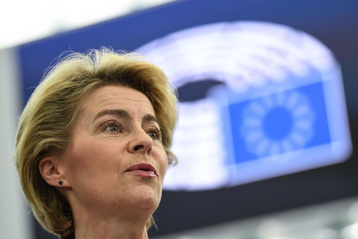 Bruxelles vuole la riforma antitrust. Ma dovrà schierarsi con Usa o Cina