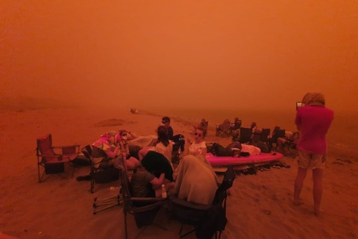 Australia On F*ckfire