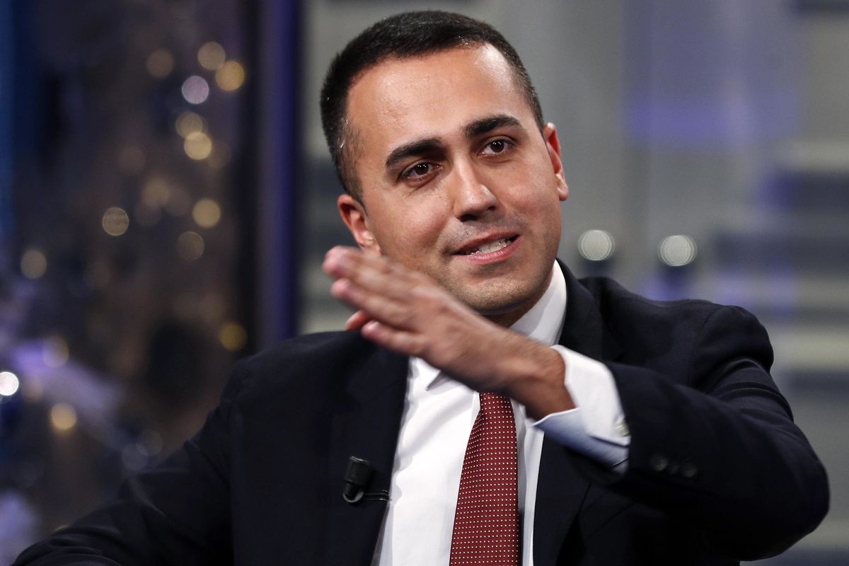 Altri due grillini mollano Di Maio. Lui minaccia: «Faccio cadere tutto»