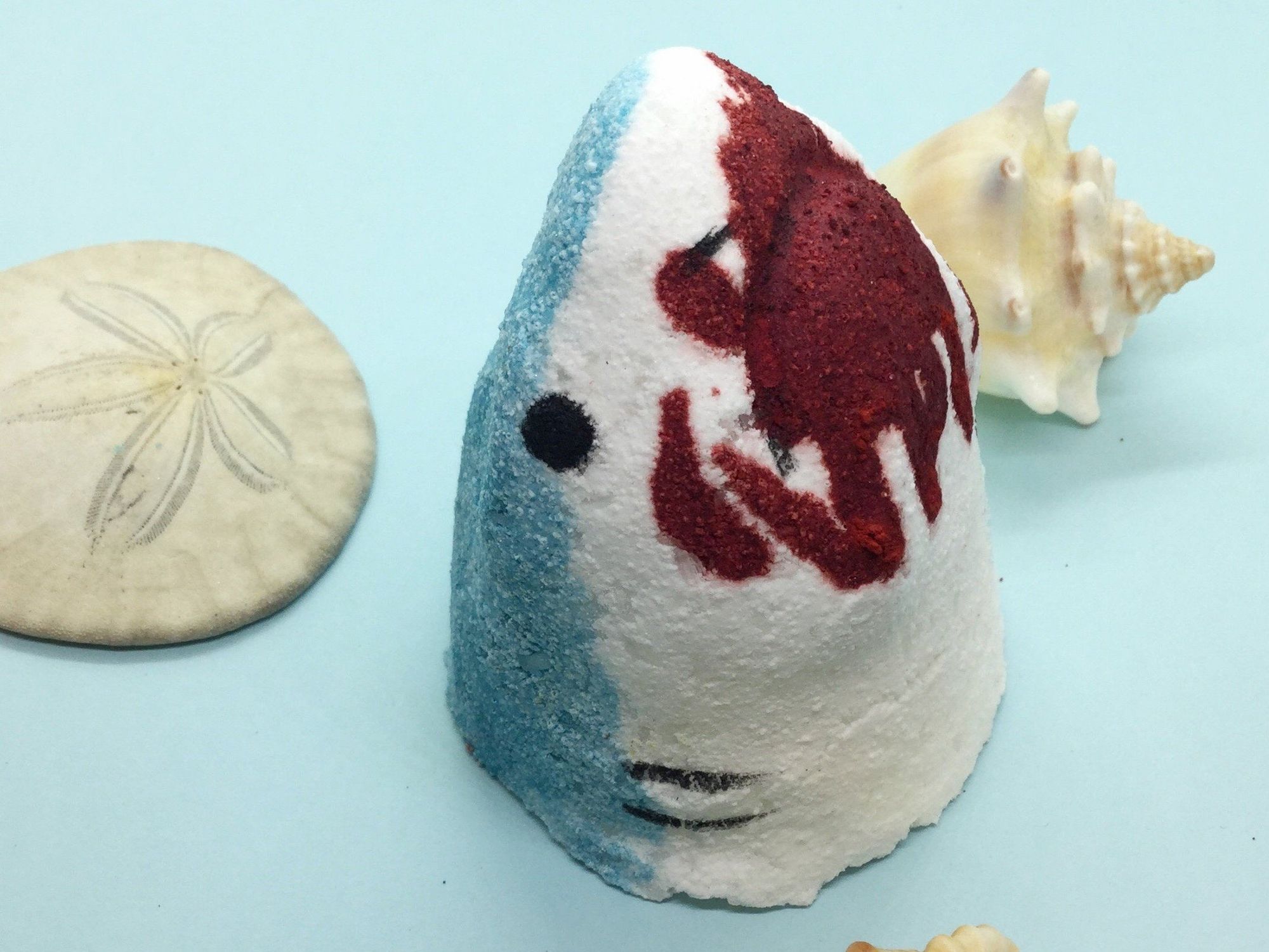 Great White Shark tracker LIVE: Huge 14ft shark mapped after tourist  warning - Cornwall Live, image size:2000x1501