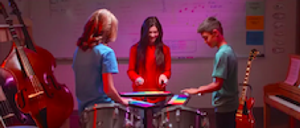 Children playing with the Sphero Specdrums