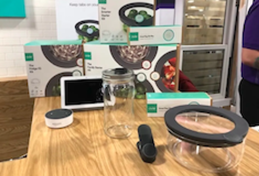 Ovie Smarterware containers for holding food