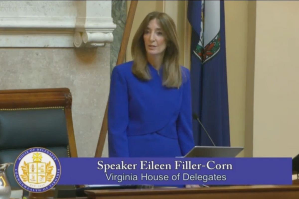 Nice Time: Women Not In Blackface Run Virginia Now