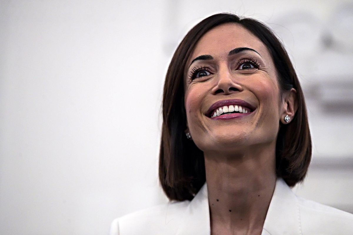 La Carfagna fa saltare il referendum per il terrore di dover andare a casa