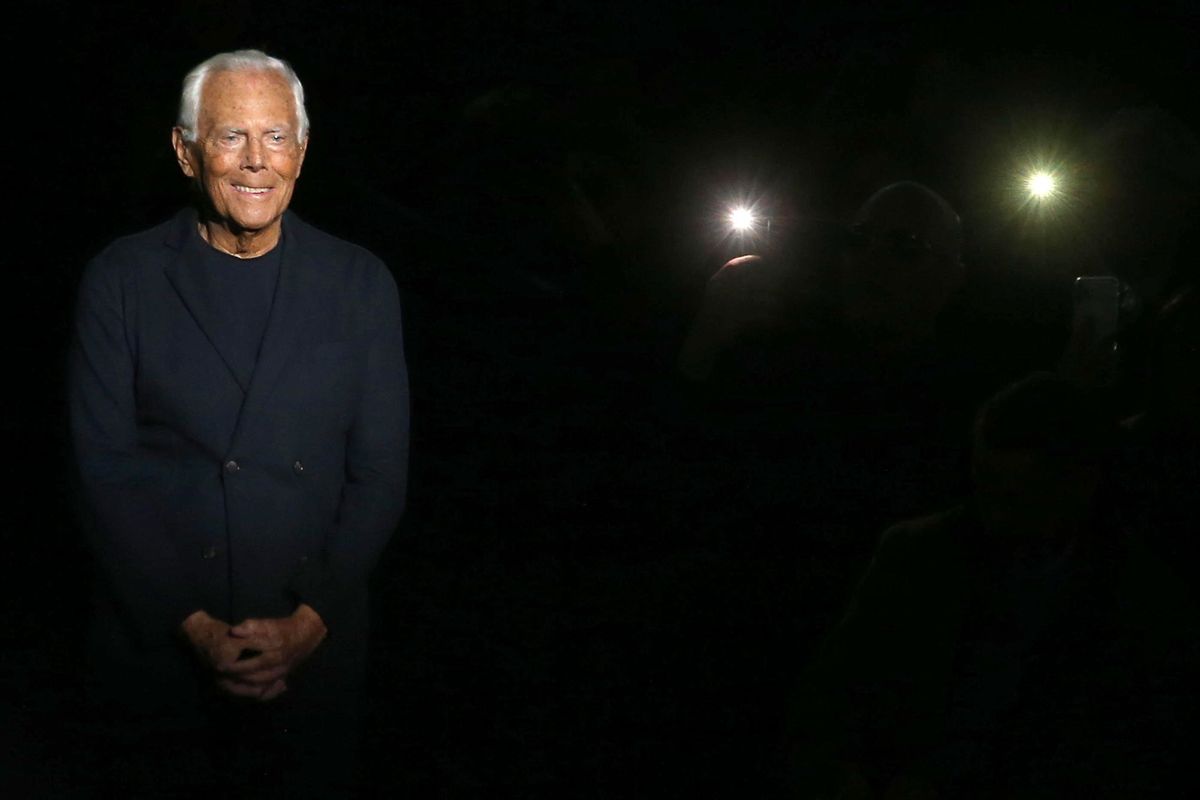 «Dettagli di stile per lui: scarpe importanti e abiti rosso burgundy»