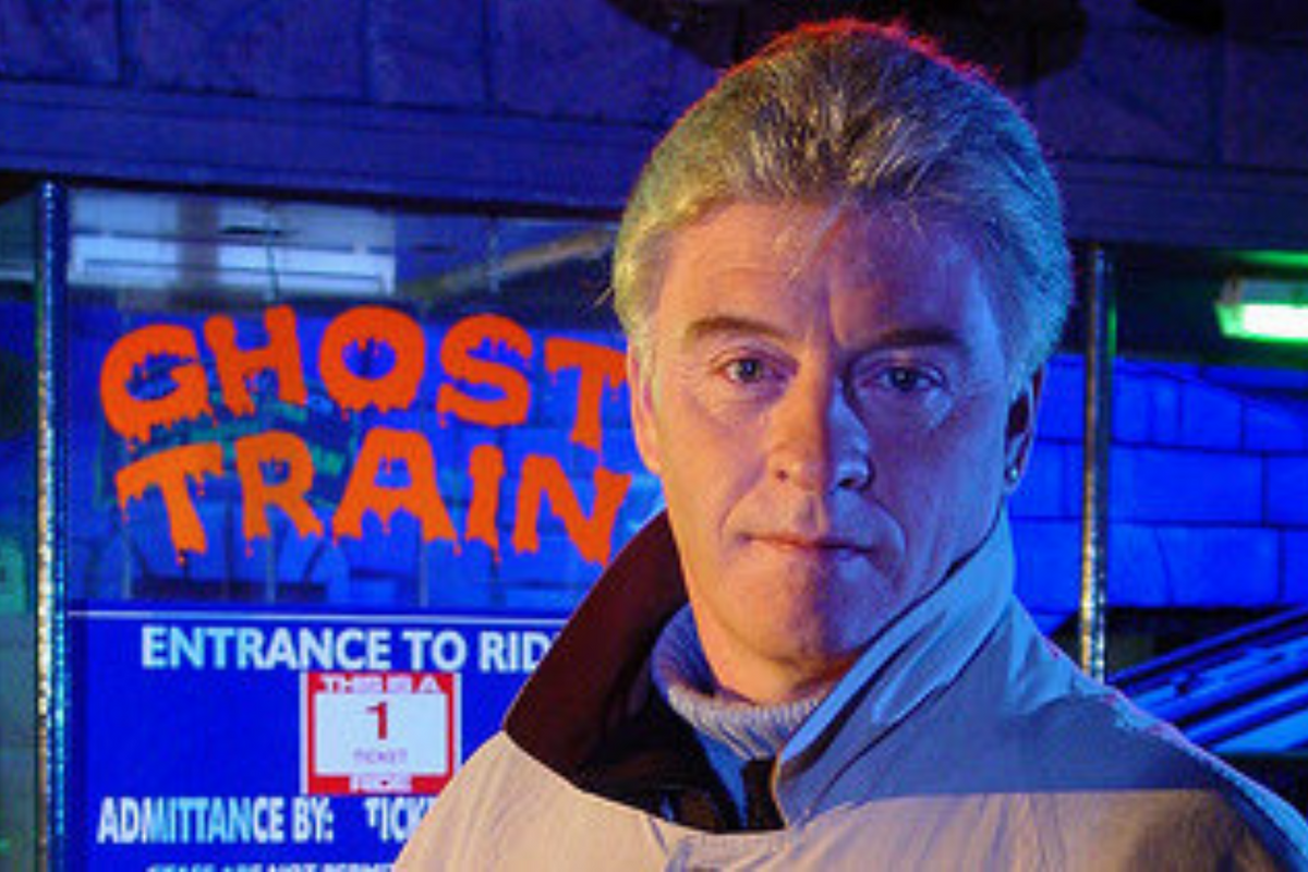 Dead Psychic Still Scamming Grieving Relatives FROM BEYOND THE GRAVE