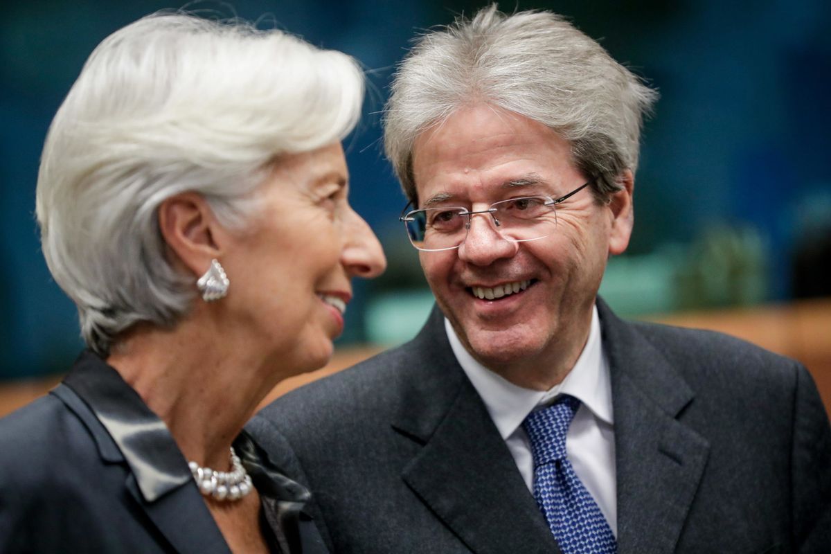 Il deficit di Spagna e Francia vola. Ma non si sentono le minacce dell’Ue