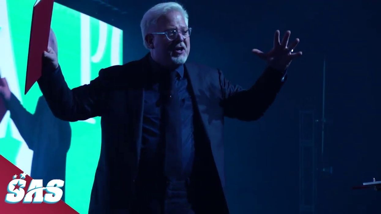 Why America is great and 'Big Gov' SUCKS - TPUSA Speech