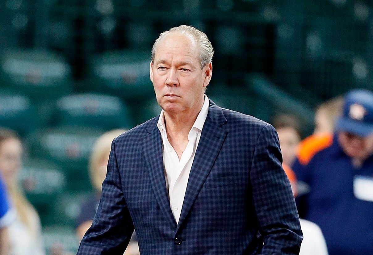 Astros owner makes shocking move by cleaning house
