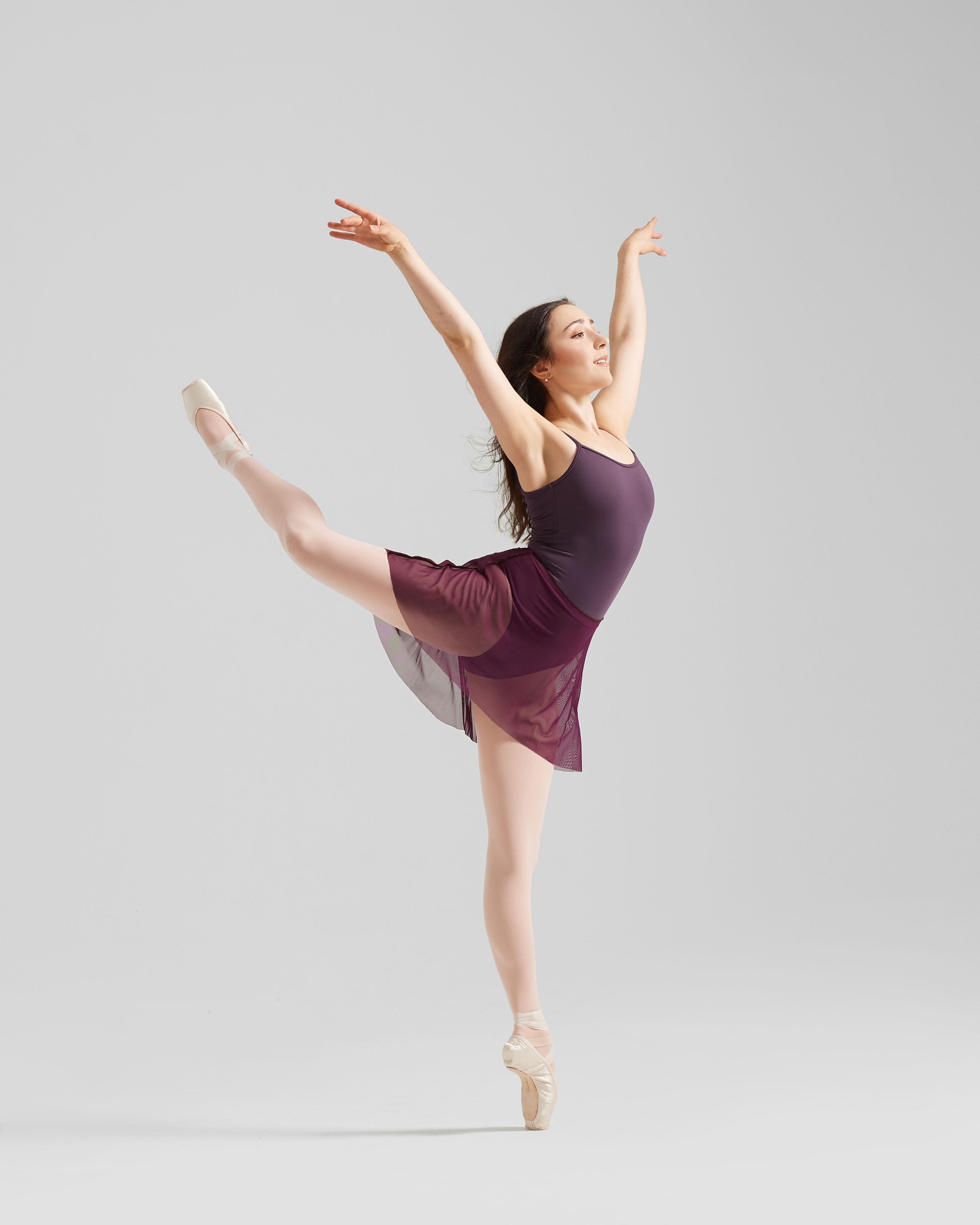How Astrakhan State Ballet Dancer Lara 