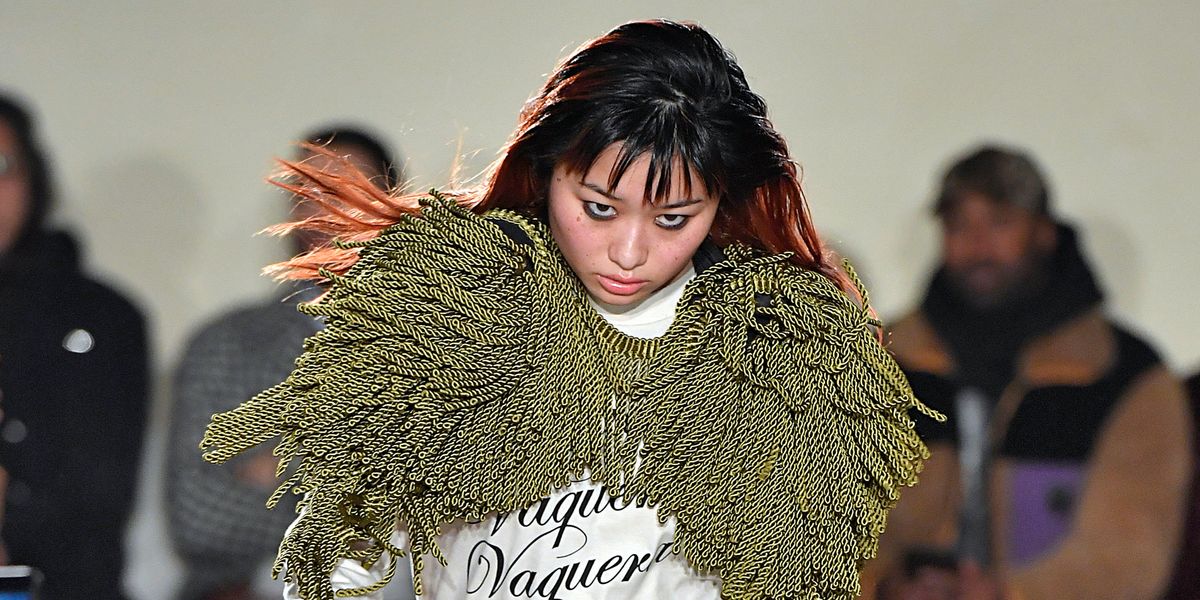 Vaquera Model's Angsty Walk Goes Viral