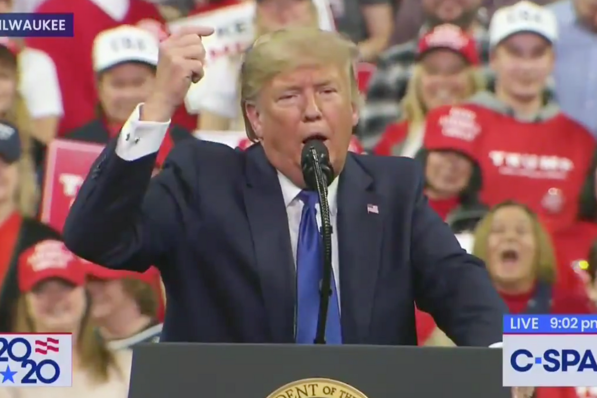 Donald Trump Showers Us With Deranged Nonsense At Milwaukee Rally