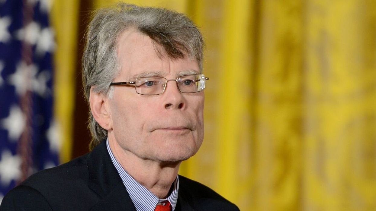 Stephen King Walks Back Comments About 'Diversity In Art' After Twitter Backlash