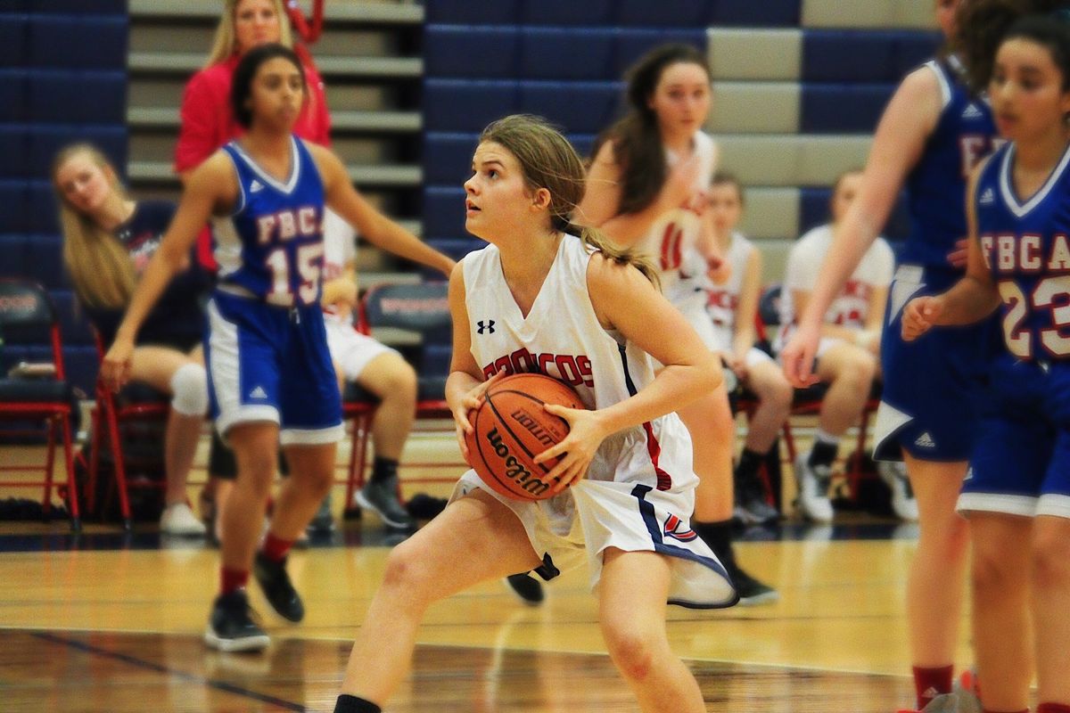 VYPE U: Bay Area Lady Broncos vs First Baptist Warriors