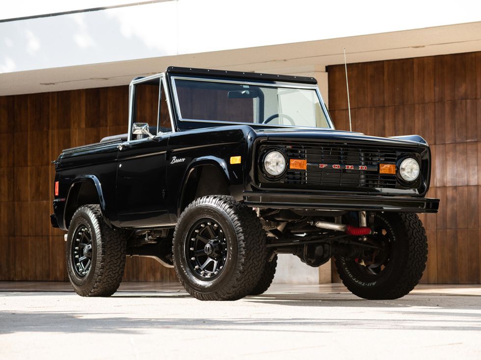 Simon Cowell's 1977 Ford Bronco Custom SUV