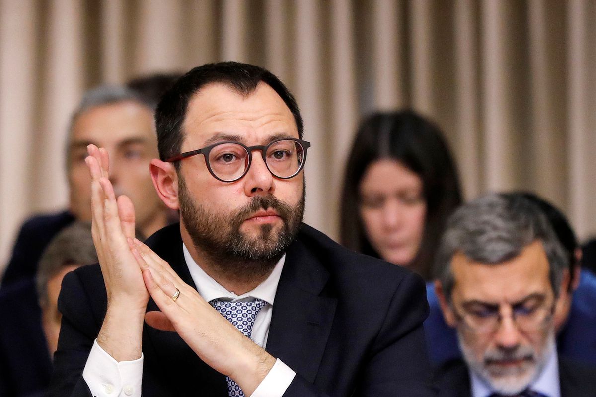 La recessione del manifatturiero piomba sul debito e impatta sull’Ue